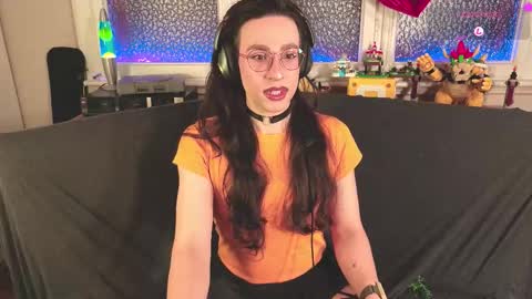 zesty_peach online show from March 6, 2026, 1:24 am