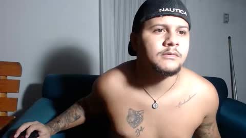 zeus_030 online show from February 1, 2026, 1:48 am