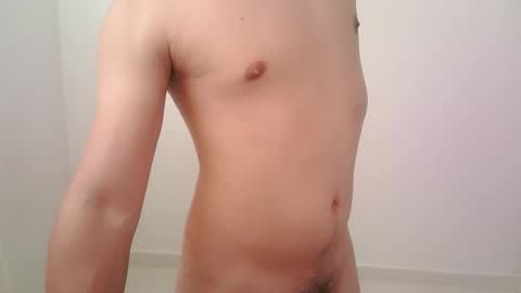 zeus_183 online show from October 28, 2025, 3:25 pm