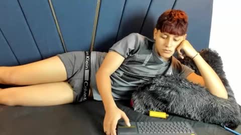 zeusapollofuck online show from September 12, 2025, 11:15 pm