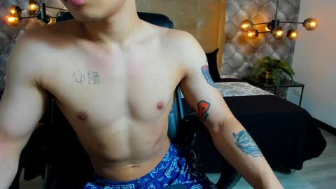 Snapshot of zeusjeff chatting on December 27, 2024, 6:42 pm zeus online show from December 27, 2024, 6:42 pm