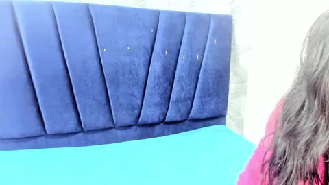 Snapshot of zeynep_20_ chatting on March 28, 2026, 11:54 am zeynep_20_ online show from March 28, 2026, 11:54 am