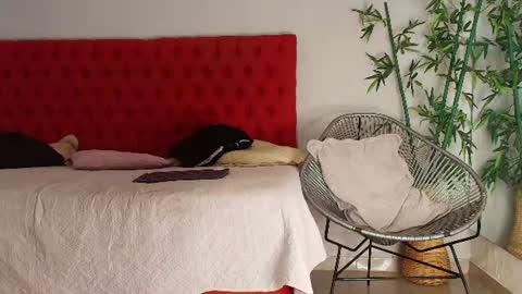 Snapshot of zhara_smith chatting on July 3, 2026, 12:00 pm Zhara online show from July 3, 2026, 12:00 pm