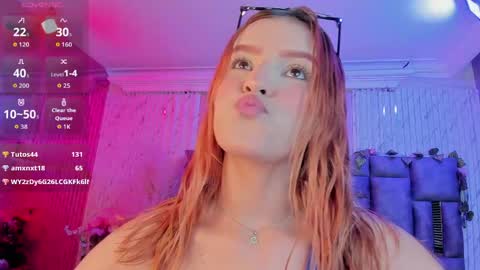 Snapshot of zhararousse chatting on April 27, 2026, 12:03 pm Zhara Rousse online show from April 27, 2026, 12:03 pm
