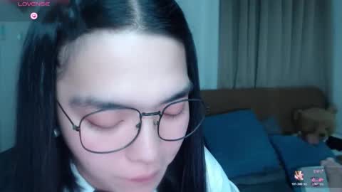 Snapshot of zhaviahale chatting on April 23, 2026, 4:35 am im your lovely zhaviabigcock here online show from April 23, 2026, 4:35 am