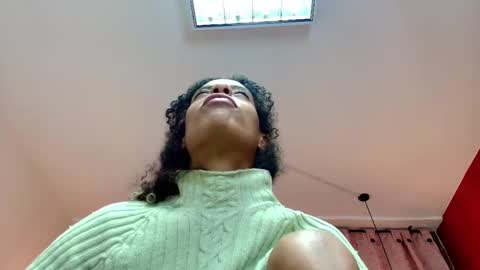 Zia Green online show from March 9, 2025, 8:07 am