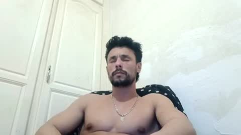 Snapshot of zigfrid666 chatting on March 17, 2026, 9:18 pm zigfrid666 online show from March 17, 2026, 9:18 pm