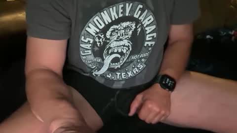 Snapshot of zimmy22 chatting on April 11, 2026, 11:36 am Zimmy22 online show from April 11, 2026, 11:36 am