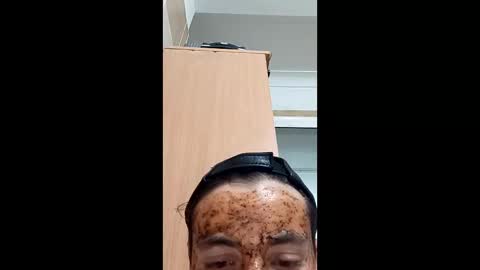 zineddin690843 online show from March 29, 2026, 9:26 pm