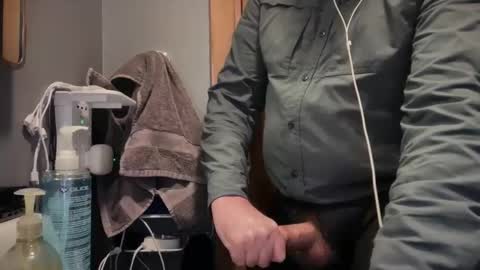 zinger283069 online show from March 5, 2026, 9:11 pm