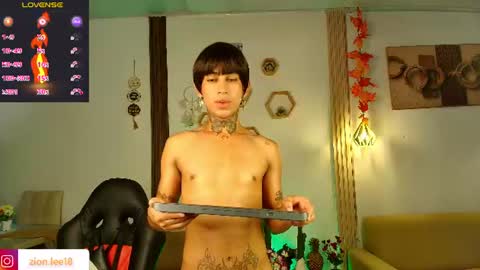 Snapshot of zion__lee chatting on June 8, 2026, 7:47 pm Zion online show from June 8, 2026, 7:47 pm