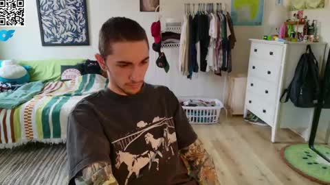 Snapshot of zipdown_ chatting on April 19, 2026, 6:10 pm zipdown online show from April 19, 2026, 6:10 pm