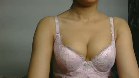 Snapshot of ziyaa_1 chatting on October 16, 2025, 4:02 am Ziyaa online show from October 16, 2025, 4:02 am