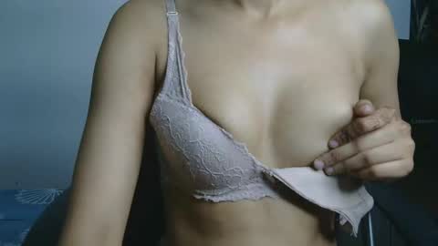 Snapshot of ziyaa_1 chatting on October 18, 2025, 3:53 am Ziyaa online show from October 18, 2025, 3:53 am