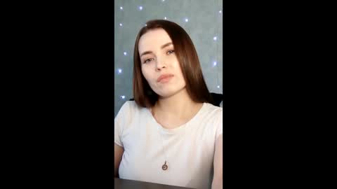 Snapshot of zlatagold_ chatting on February 9, 2026, 3:10 am Zlata online show from February 9, 2026, 3:10 am