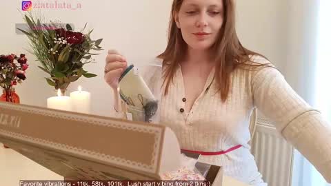 zlatalata online show from February 17, 2025, 7:47 am