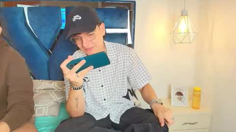 Zoe and dylan  online show from February 19, 2026, 12:56 pm