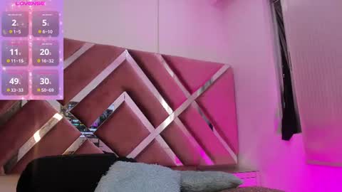 Snapshot of zoe_evaanss_ chatting on June 29, 2026, 7:03 pm zoe_evaanss_ online show from June 29, 2026, 7:03 pm