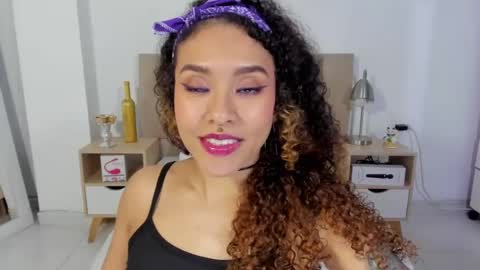 Snapshot of zoe_gruber chatting on July 23, 2026, 1:58 am Zoe Gruber online show from July 23, 2026, 1:58 am