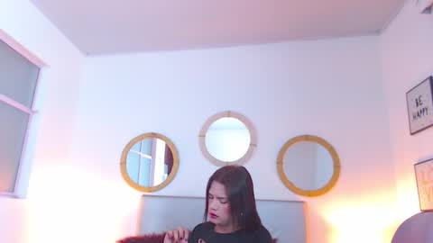 zoe_hecate online show from February 19, 2026, 9:49 am