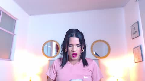 zoe_hecate online show from March 29, 2026, 2:06 pm