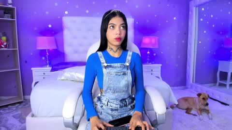 CAMILA online show from February 4, 2025, 7:40 am