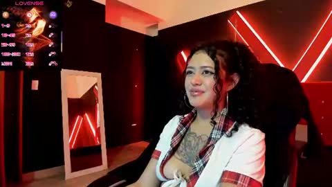 Snapshot of zoe_lara_34 chatting on July 1, 2026, 5:31 am zoe online show from July 1, 2026, 5:31 am