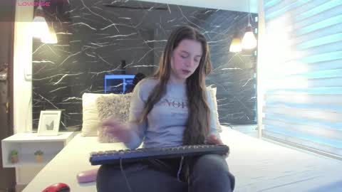 Zoe online show from January 13, 2026, 11:59 am