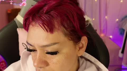 zoe_sullivan_ online show from March 30, 2026, 9:43 am