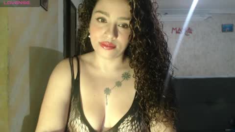 Snapshot of zoe_tai chatting on June 8, 2026, 8:37 am zoe tai online show from June 8, 2026, 8:37 am