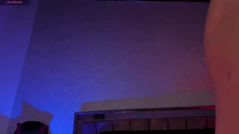 zoeblanc_ online show from January 8, 2026, 7:49 pm