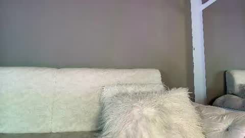 Snapshot of zoee_8 chatting on June 13, 2026, 9:46 pm ZOE online show from June 13, 2026, 9:46 pm
