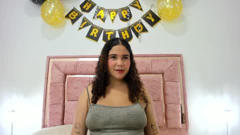 zoee online show from December 21, 2024, 3:25 am