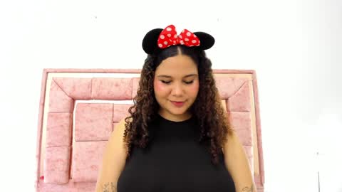 zoee online show from January 11, 2025, 6:24 am