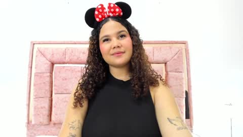 zoee online show from January 23, 2025, 9:29 am