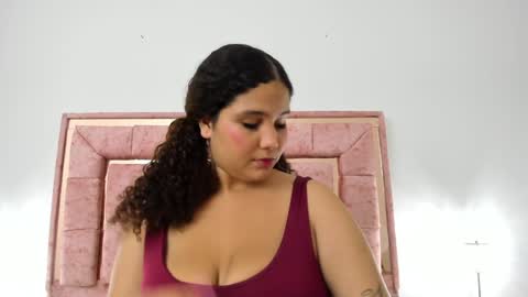 zoee online show from January 28, 2025, 9:08 am