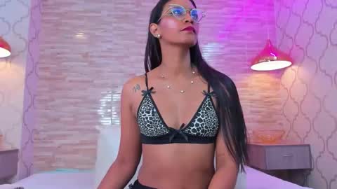 ZoeeSmitth online show from February 24, 2026, 11:52 am