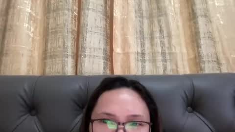 Snapshot of zoey_foryou chatting on April 3, 2026, 2:15 pm zoey_foryou online show from April 3, 2026, 2:15 pm