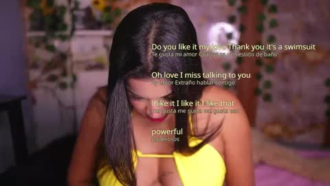 Snapshot of zoey_fox_ chatting on April 22, 2026, 1:30 am zoey fox online show from April 22, 2026, 1:30 am