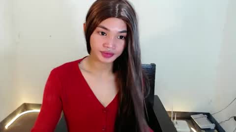 Zoey online show from March 5, 2026, 12:56 pm