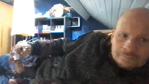 zolexthomas online show from March 8, 2025, 12:30 pm