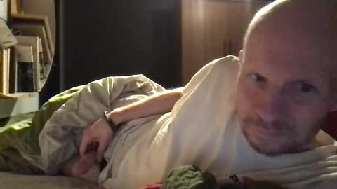 zolexthomas online show from September 26, 2025, 10:47 pm