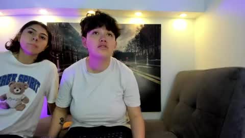 Snapshot of zooble_28 chatting on July 7, 2026, 1:37 pm Nick And Mia online show from July 7, 2026, 1:37 pm