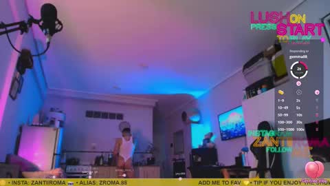 Snapshot of zrd1988 chatting on October 16, 2025, 1:17 am zantiirma online show from October 16, 2025, 1:17 am