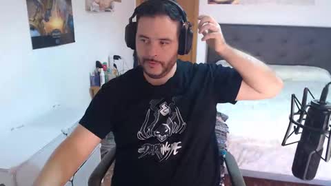 Zuheyla online show from October 17, 2025, 9:45 am