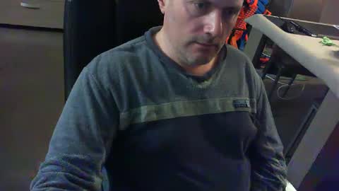 zultem online show from March 4, 2025, 4:38 am