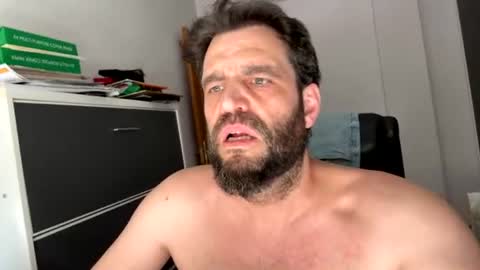 Snapshot of zurdineno chatting on June 30, 2026, 4:19 pm zurdineno online show from June 30, 2026, 4:19 pm