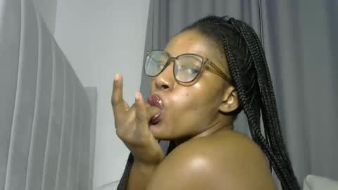 zurime3 online show from February 3, 2026, 2:10 am