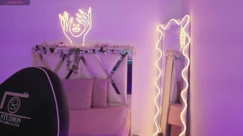 Snapshot of zury_tay chatting on March 28, 2026, 11:32 am ZURY online show from March 28, 2026, 11:32 am