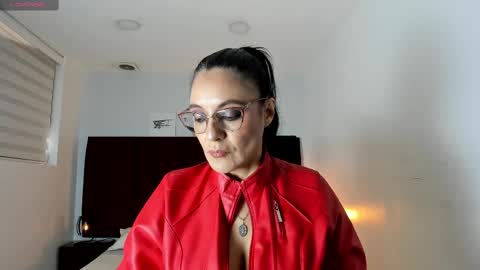 Zuzana21 online show from March 5, 2025, 12:44 pm